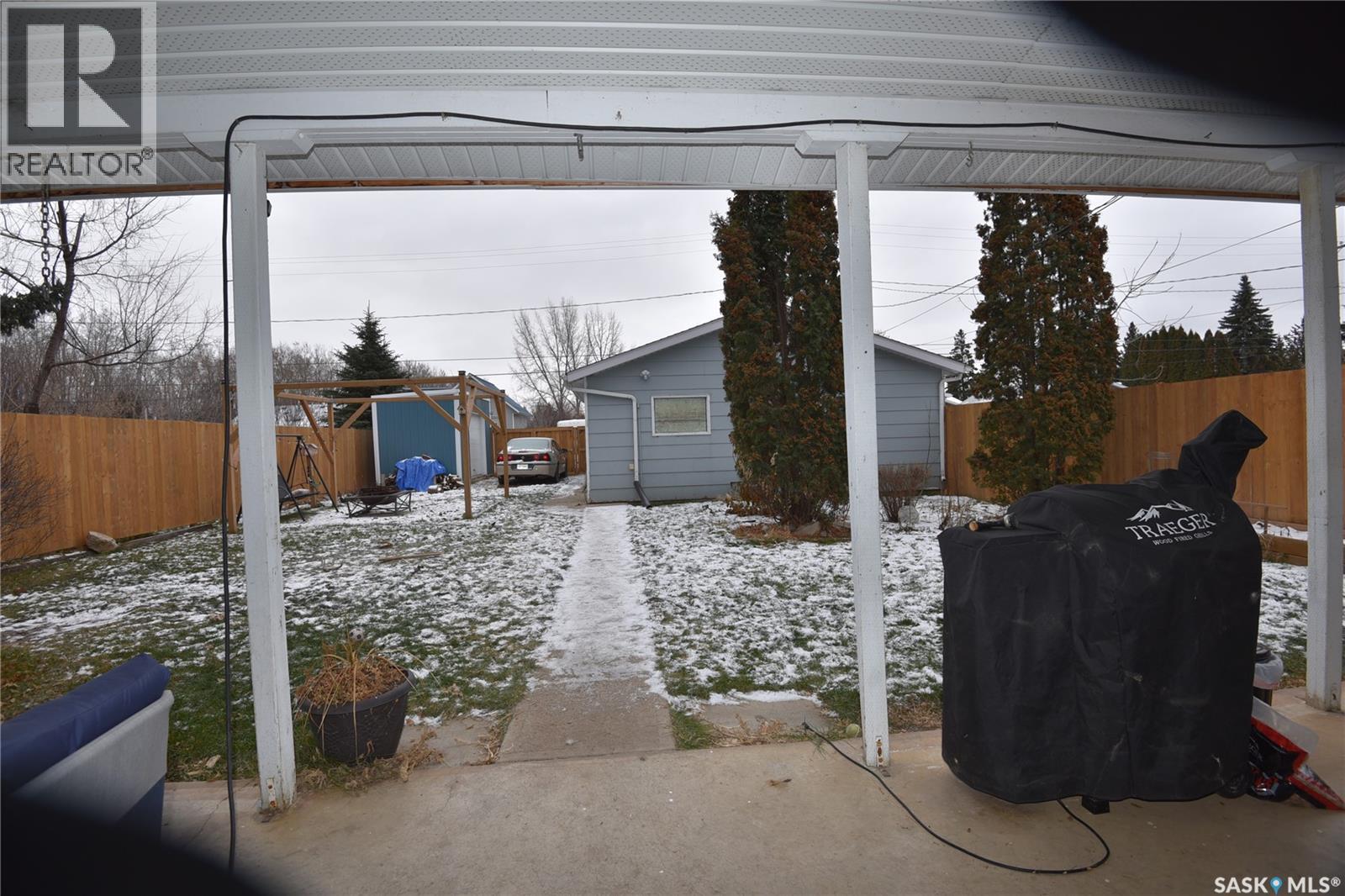 312 6th Avenue E, Nipawin, Saskatchewan  S0E 1E0 - Photo 27 - SK024690