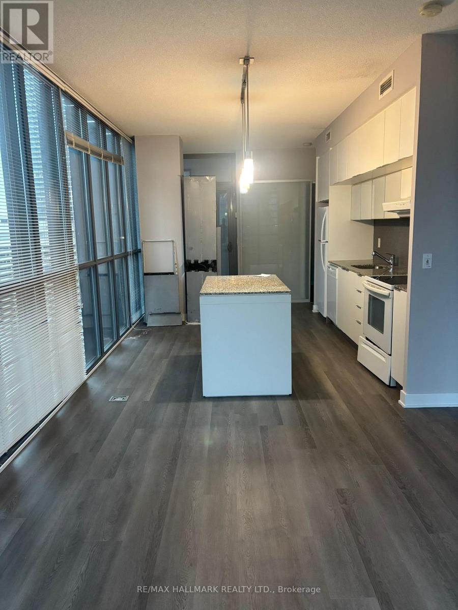 2807 - 110 Charles Street E, Toronto, Ontario  M4Y 1T5 - Photo 5 - C12578952