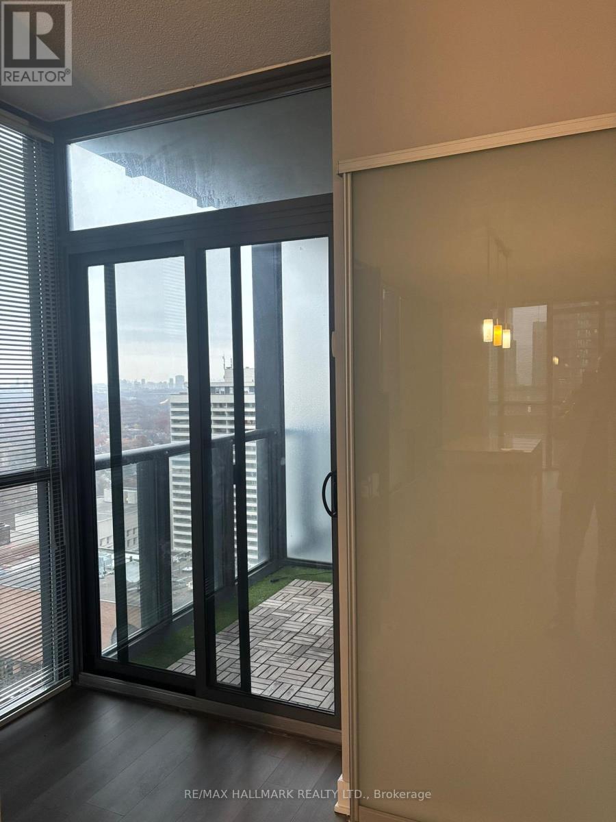 2807 - 110 Charles Street E, Toronto, Ontario  M4Y 1T5 - Photo 9 - C12578952