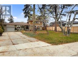 5 Morewood Crescent, Toronto (Bayview Village), Ca