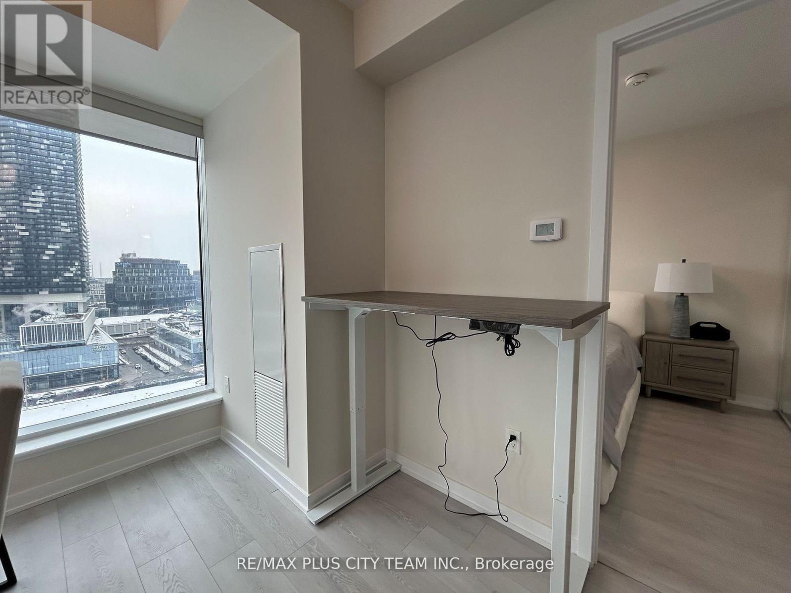 1407 - 28 Freeland Street, Toronto, Ontario  M5E 0E3 - Photo 6 - C12578990