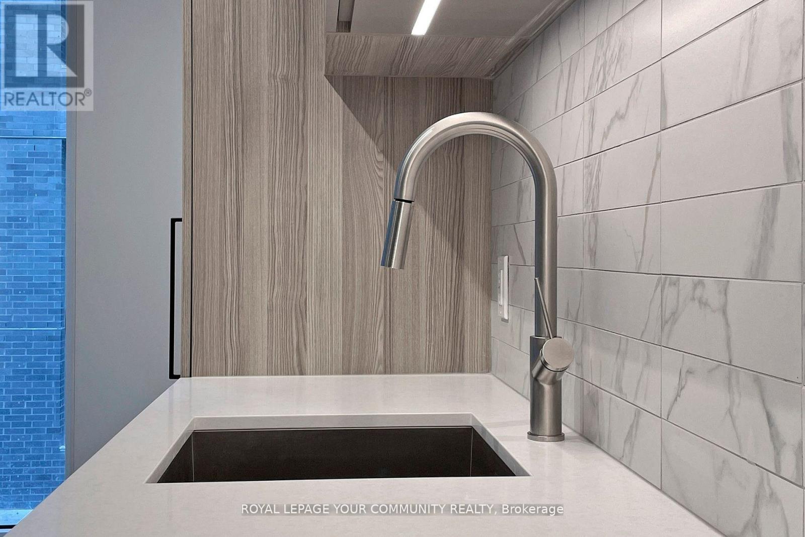 516 - 55 Mercer Street, Toronto, Ontario  M5V 0W4 - Photo 15 - C12579070