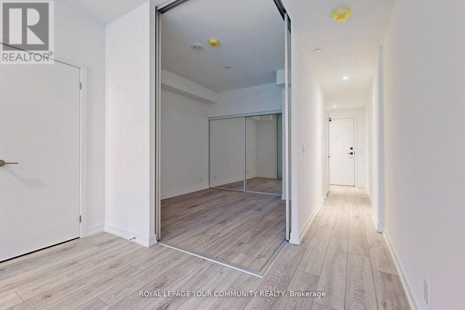 516 - 55 Mercer Street, Toronto, Ontario  M5V 0W4 - Photo 17 - C12579070