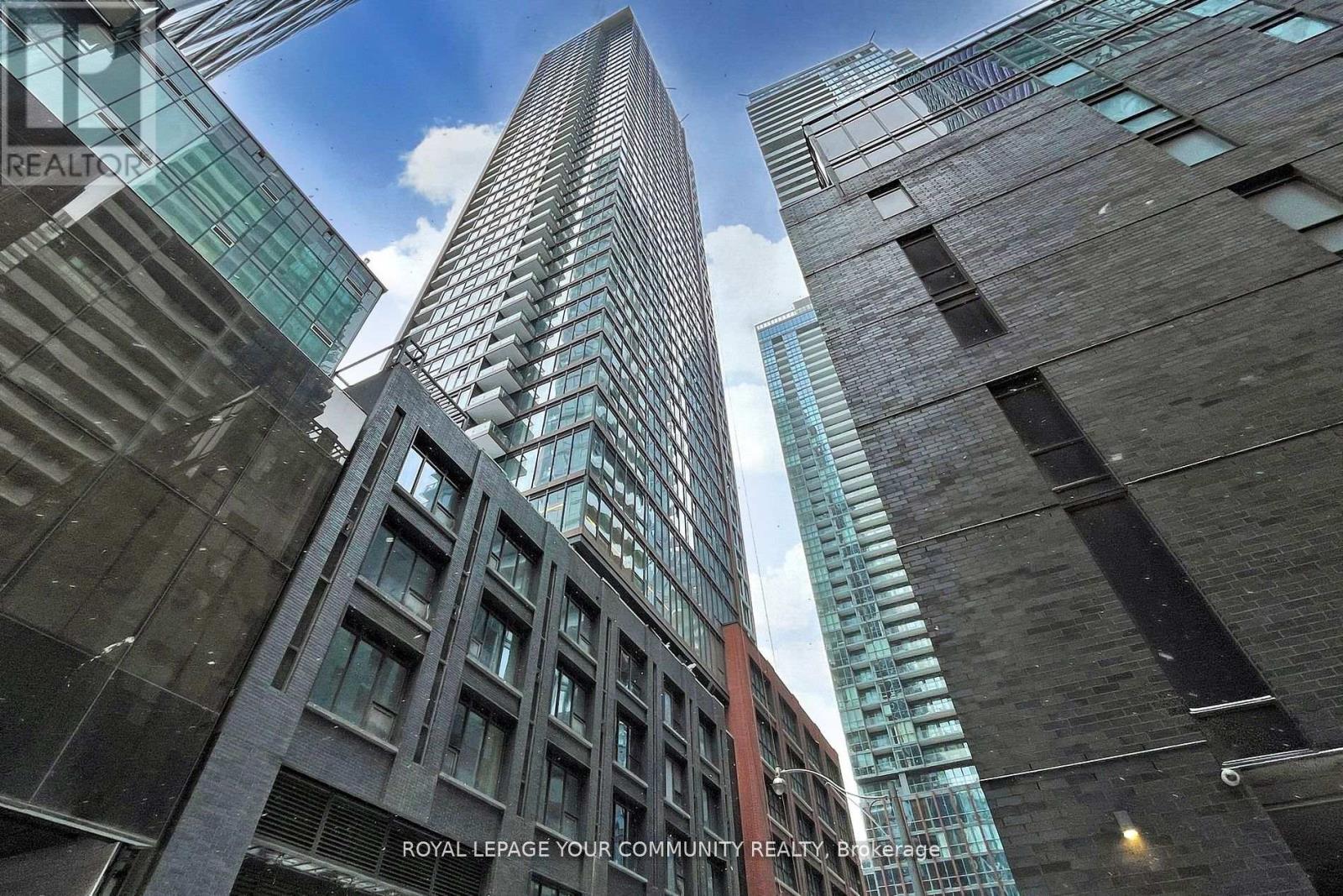 516 - 55 Mercer Street, Toronto, Ontario  M5V 0W4 - Photo 2 - C12579070