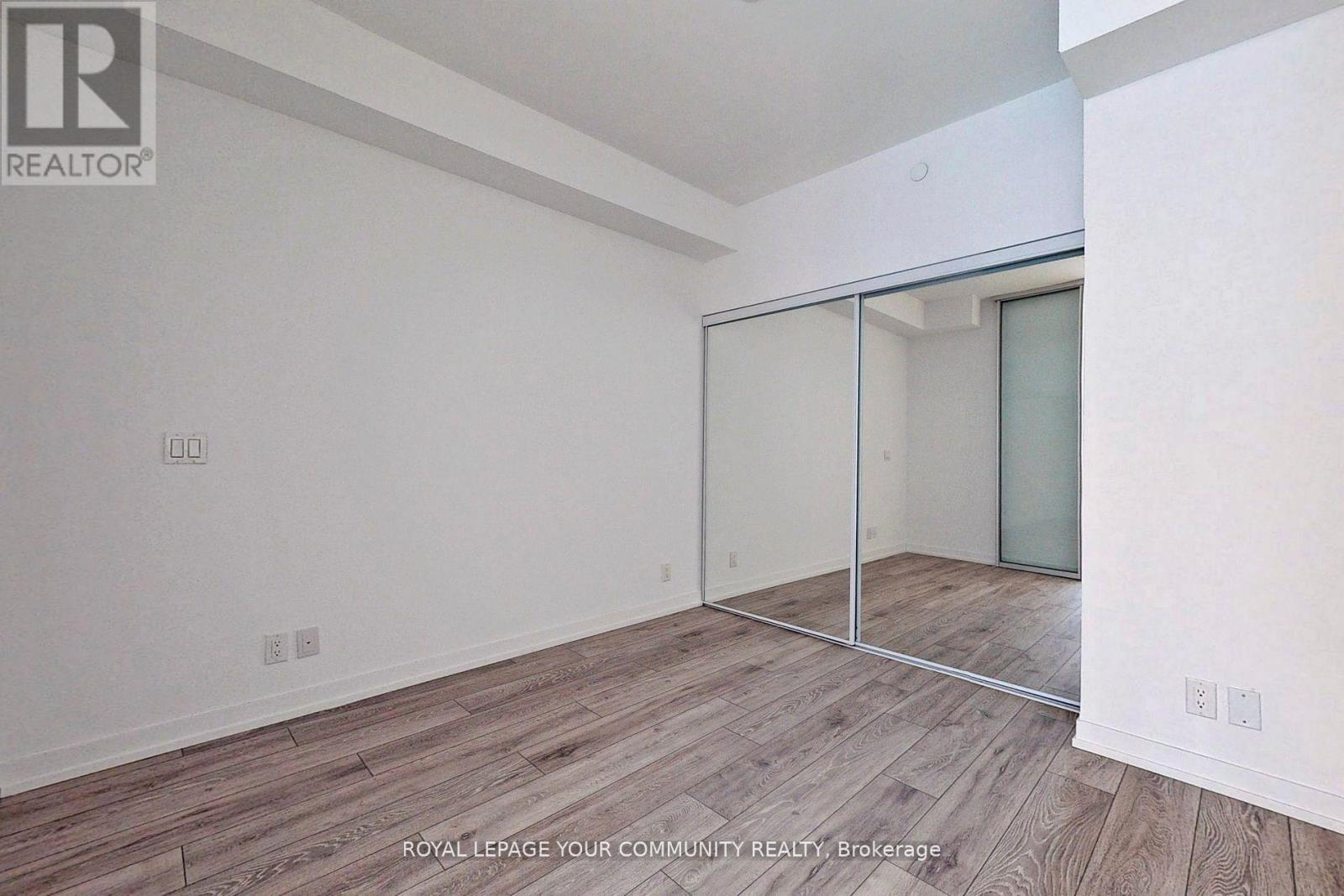 516 - 55 Mercer Street, Toronto, Ontario  M5V 0W4 - Photo 21 - C12579070