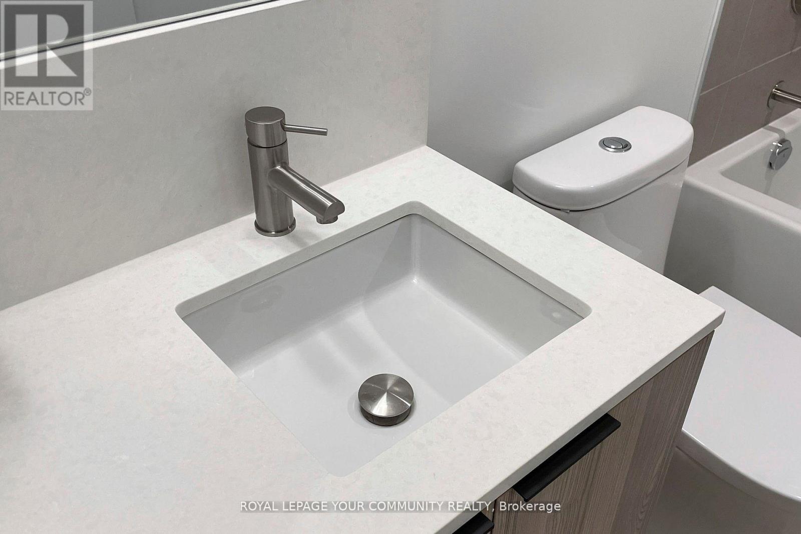 516 - 55 Mercer Street, Toronto, Ontario  M5V 0W4 - Photo 22 - C12579070