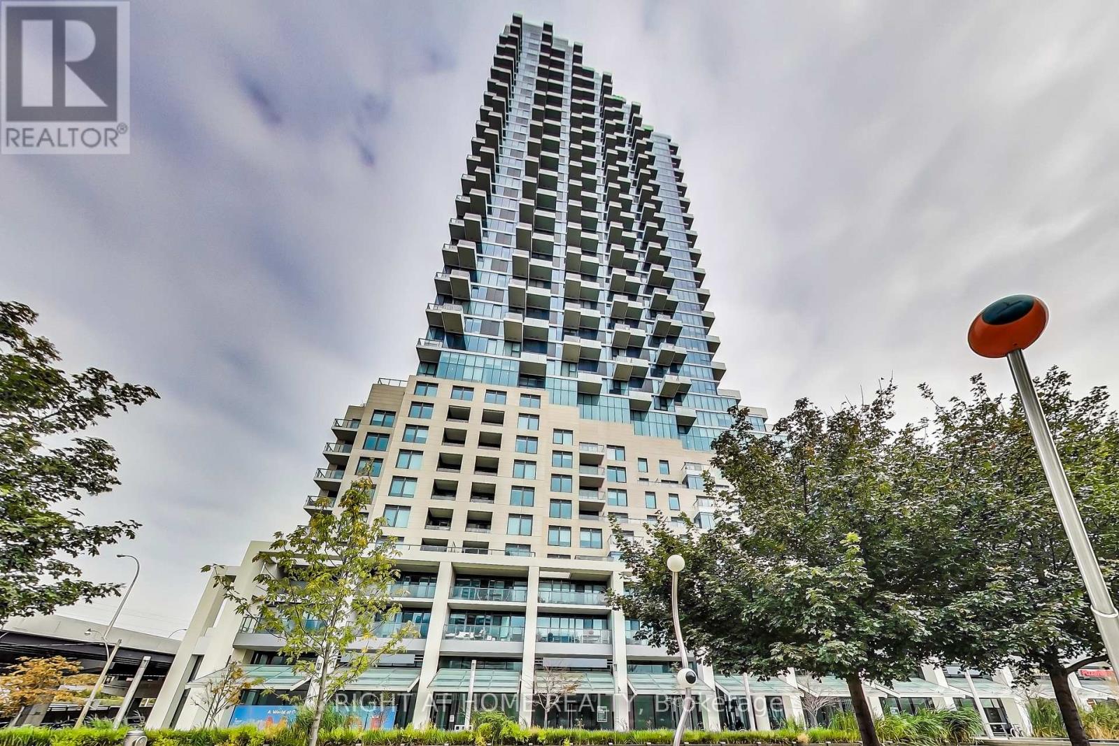2509 - 16 BONNYCASTLE STREET, Toronto, Ontario