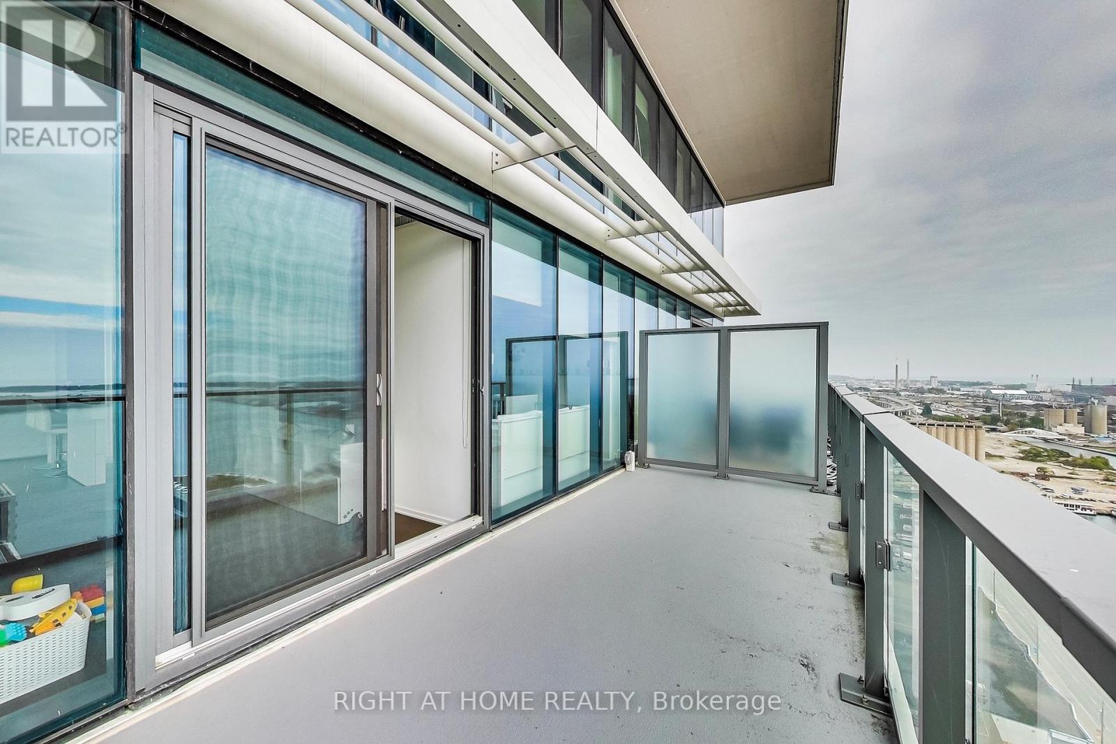 2509 - 16 Bonnycastle Street, Toronto, Ontario  M5A 0C9 - Photo 18 - C12579102