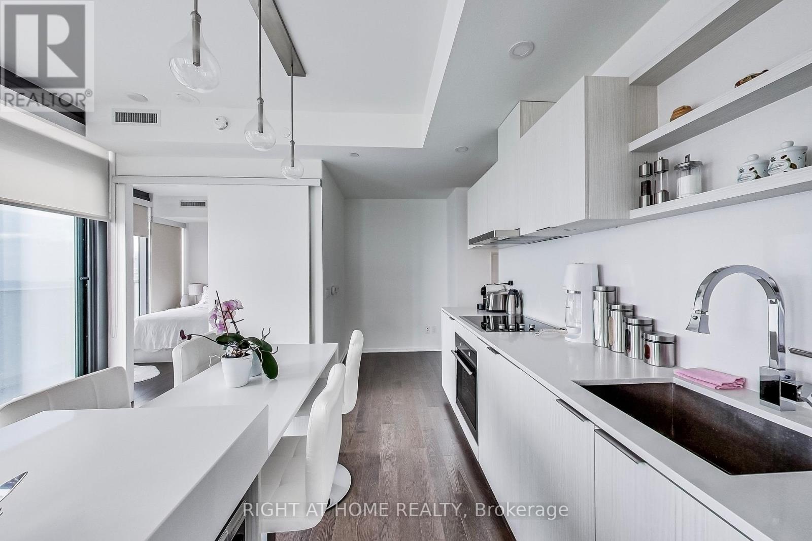 2509 - 16 Bonnycastle Street, Toronto, Ontario  M5A 0C9 - Photo 7 - C12579102