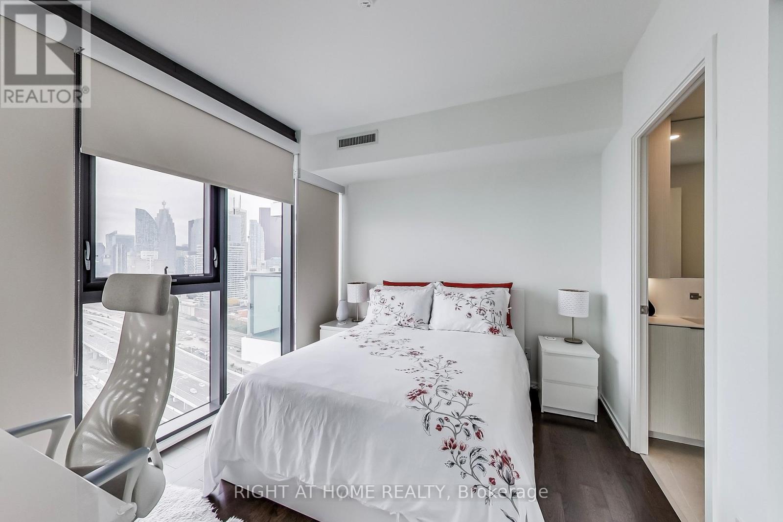 2509 - 16 Bonnycastle Street, Toronto, Ontario  M5A 0C9 - Photo 9 - C12579102