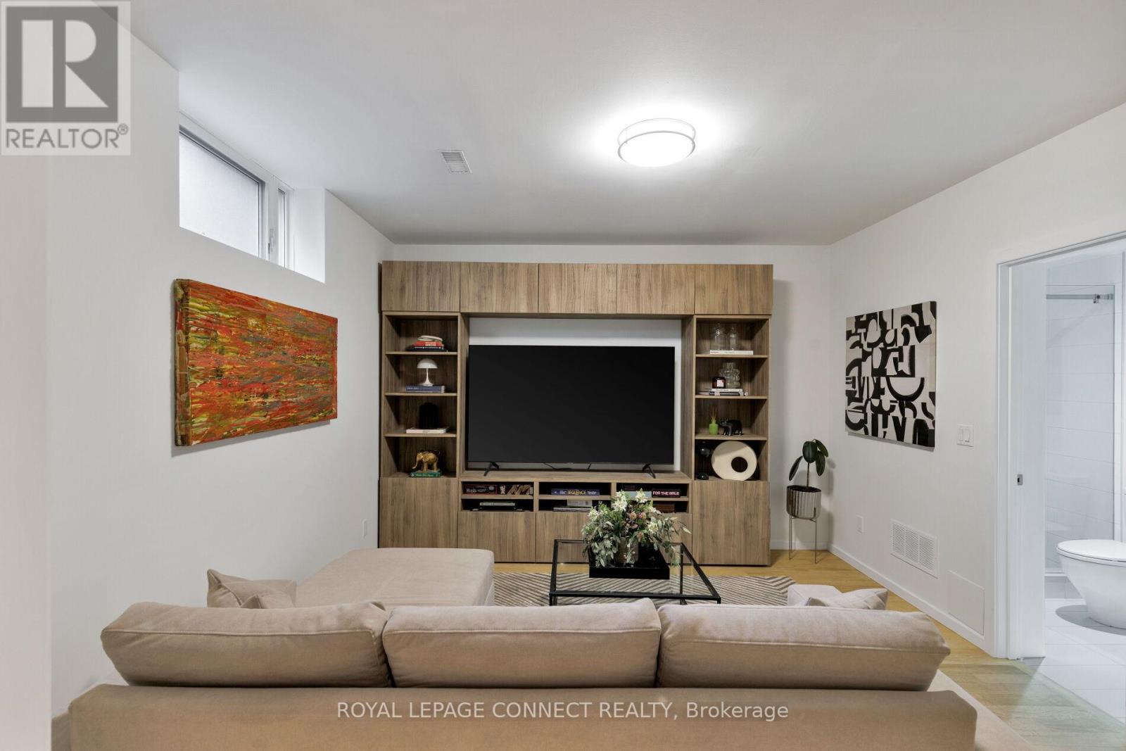 Th3 - 126 Spadina Road, Toronto, Ontario  M5R 2T8 - Photo 36 - C12577020