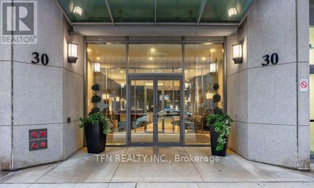 3206 - 30 Grand Trunk Crescent, Toronto, Ontario  M5J 3A4 - Photo 2 - C12578674