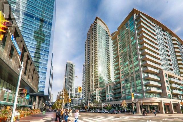 3206 - 30 Grand Trunk Crescent, Toronto, Ontario  M5J 3A4 - Photo 17 - C12578674