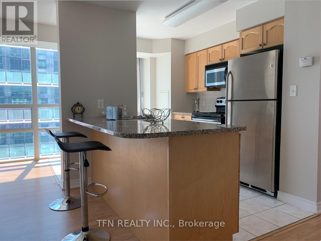 3206 - 30 Grand Trunk Crescent, Toronto, Ontario  M5J 3A4 - Photo 9 - C12578674