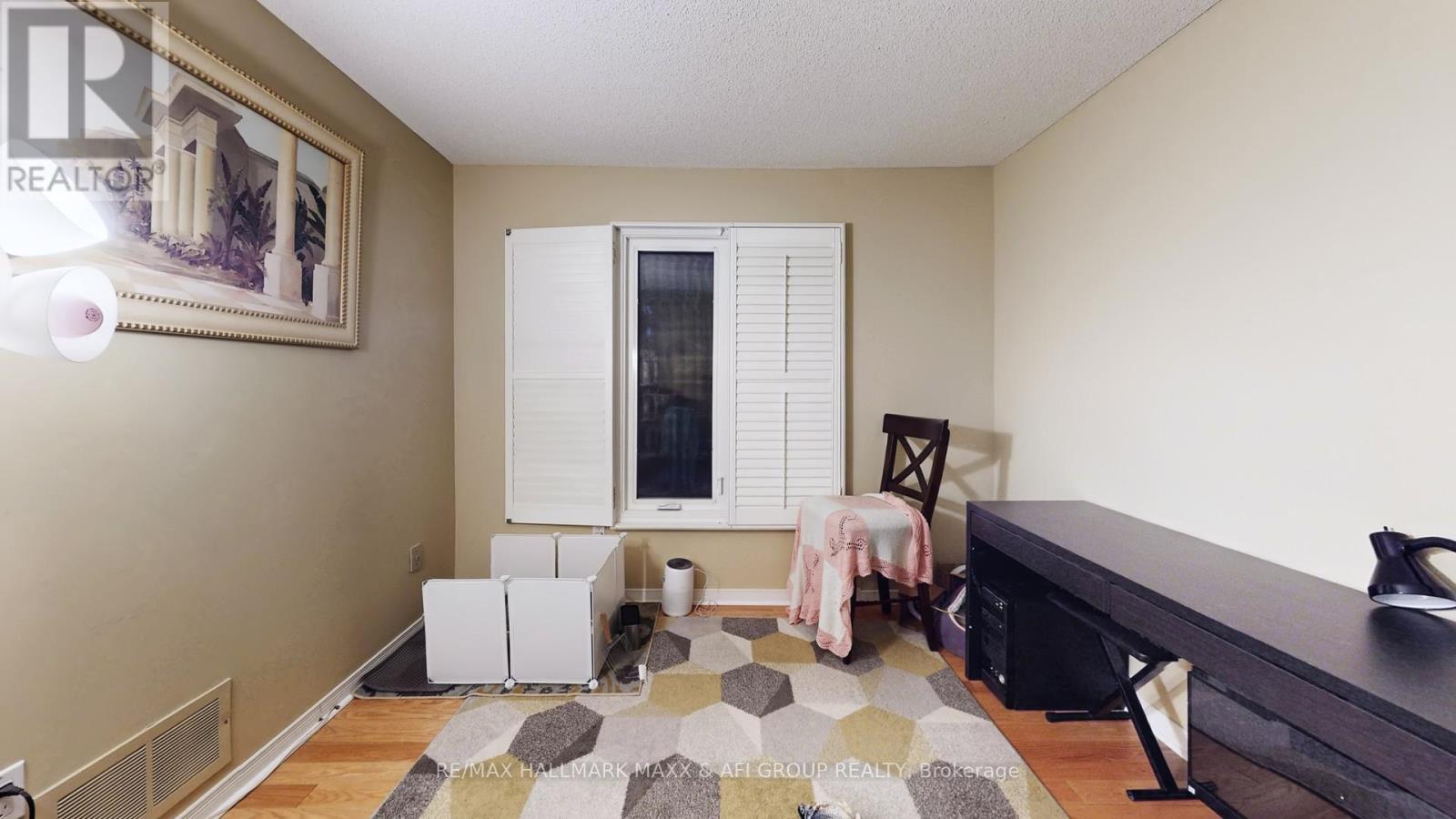 719 Shanahan Boulevard, Newmarket, Ontario  L3X 1P8 - Photo 18 - N12572008