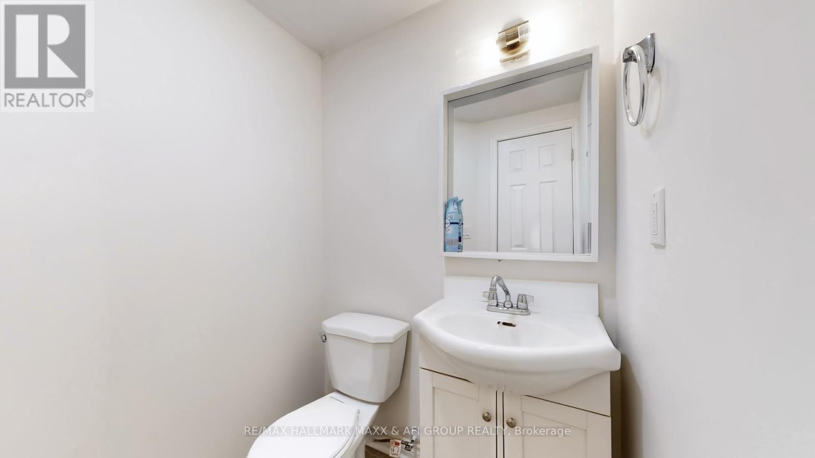 719 Shanahan Boulevard, Newmarket, Ontario  L3X 1P8 - Photo 47 - N12572008