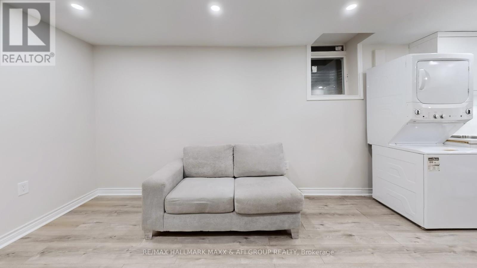 719 Shanahan Boulevard, Newmarket, Ontario  L3X 1P8 - Photo 31 - N12572008