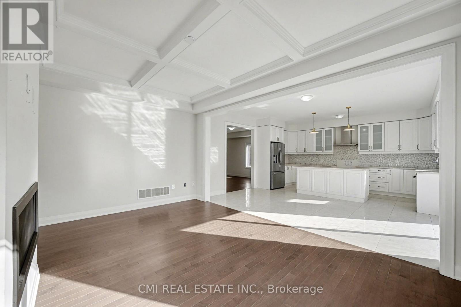 343 Northglen Boulevard W, Clarington, Ontario  L1C 7E2 - Photo 8 - E12579108