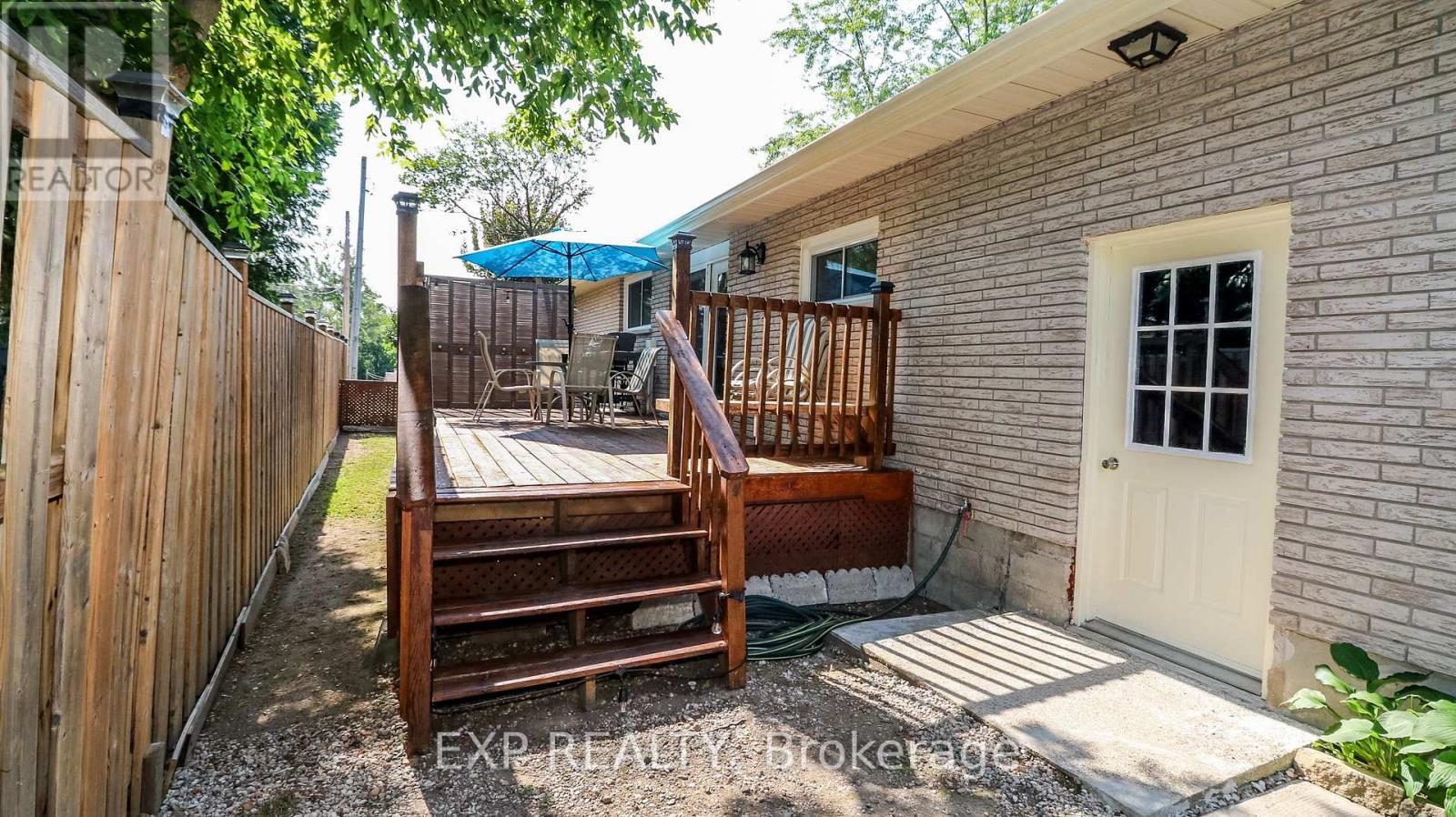 218 Jephson Street, Tay, Ontario  L0K 2A0 - Photo 7 - S12319042