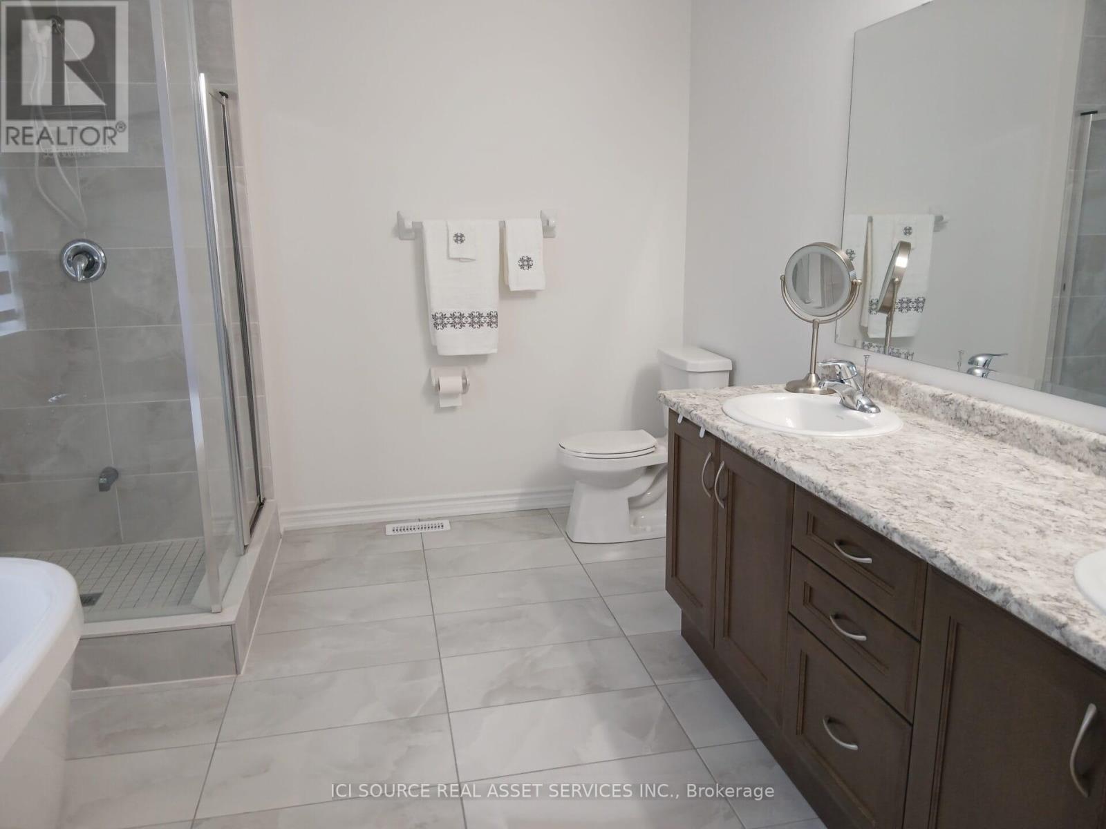 26 Orr Avenue, Erin, Ontario  N0B 1T0 - Photo 17 - X12485032