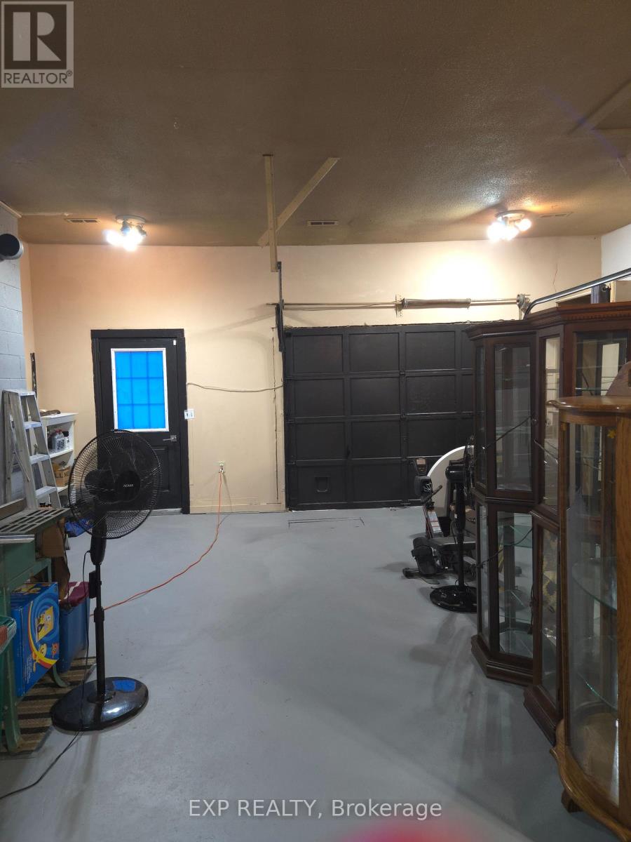 218 Jephson Street, Tay, Ontario  L0K 2A0 - Photo 41 - S12319042