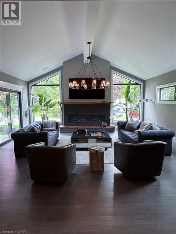 284 Old Post Road, Waterloo, Ontario  N2L 5C1 - Photo 14 - 40774258