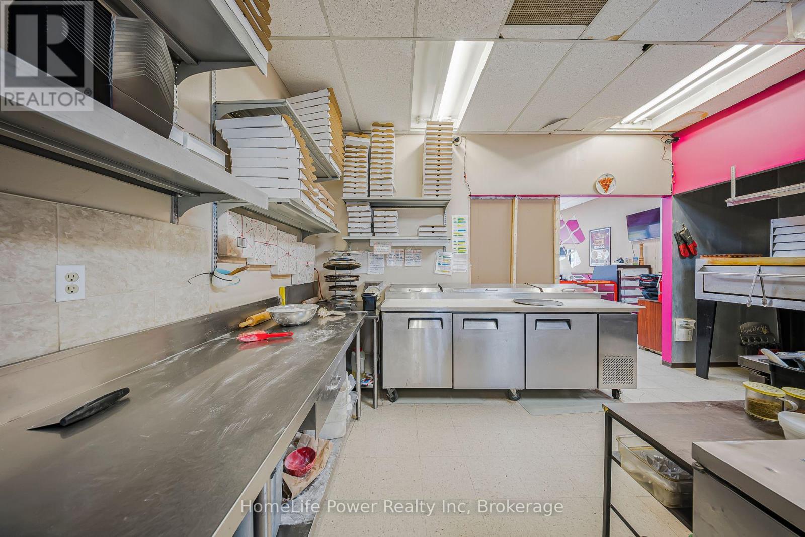 223 Louisa Street, Kitchener, Ontario  N2H 4C7 - Photo 11 - X12579182