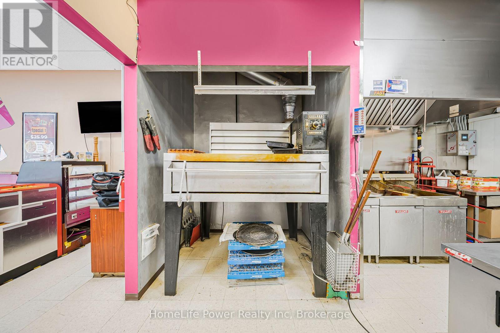 223 Louisa Street, Kitchener, Ontario  N2H 4C7 - Photo 17 - X12579182