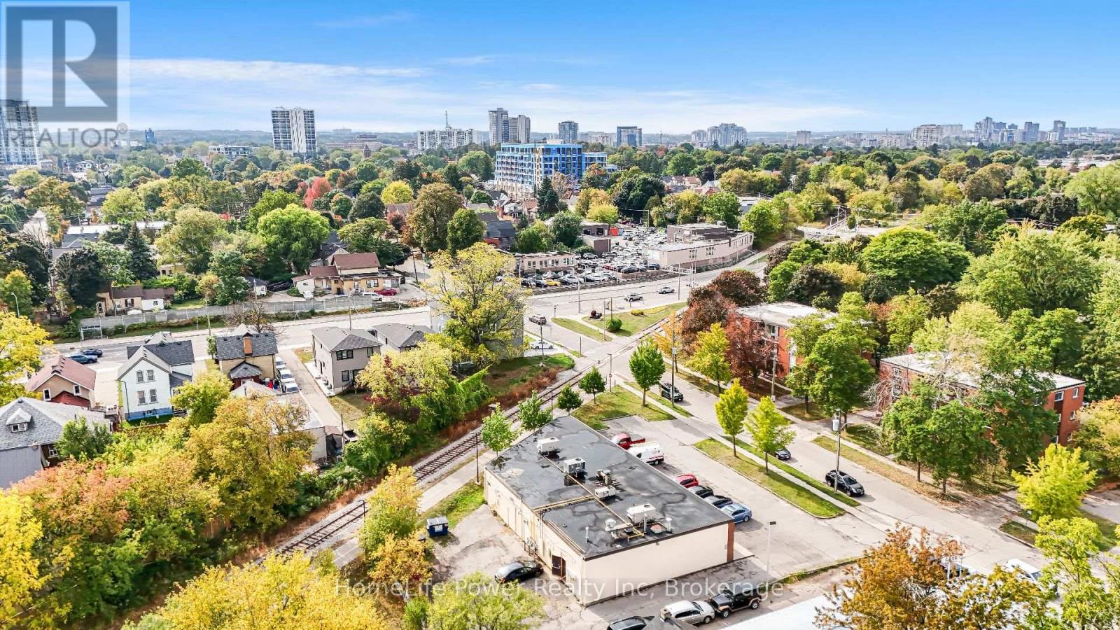 223 Louisa Street, Kitchener, Ontario  N2H 4C7 - Photo 21 - X12579182