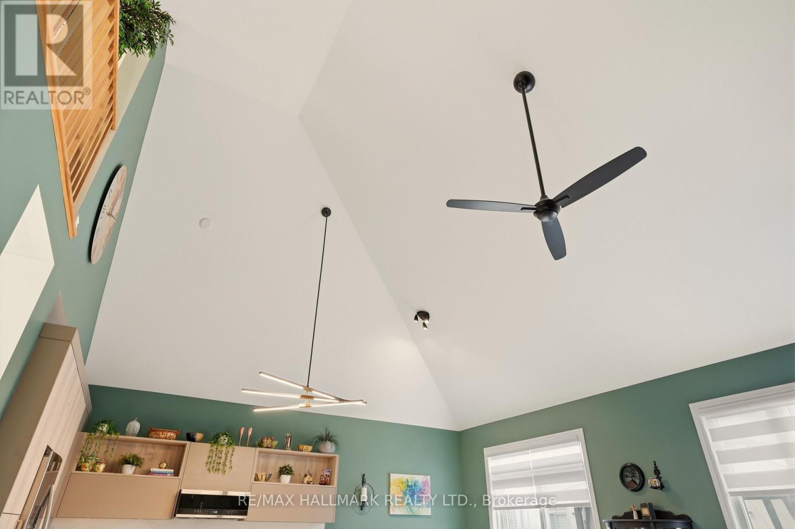 18 Mclean Avenue, Collingwood, Ontario L9Y 3V2 - Photo 14 - S12579068