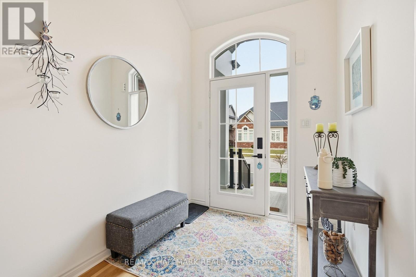 18 Mclean Avenue, Collingwood, Ontario L9Y 3V2 - Photo 5 - S12579068