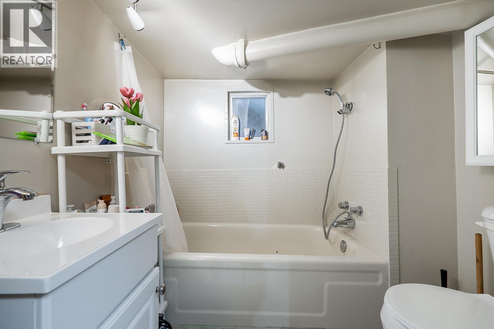 430 Garrett Street, New Westminster, British Columbia  V3L 3S2 - Photo 18 - R3066852