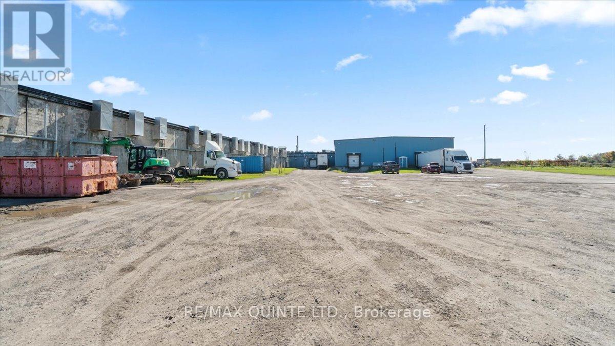 339 Conley Road, Prince Edward County, Ontario  K0K 1G0 - Photo 12 - X12579162