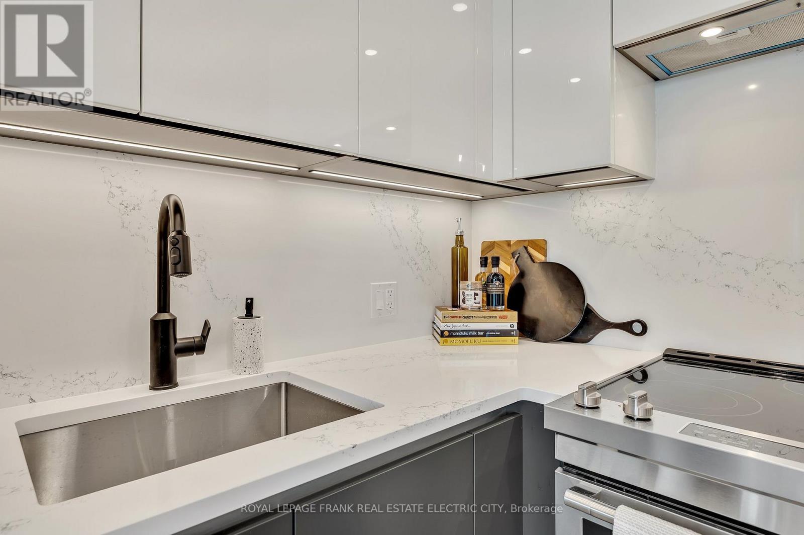 502 - 195 Hunter Street, Peterborough, Ontario  K9H 1G9 - Photo 14 - X12579208