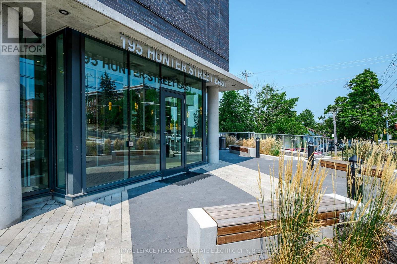 502 - 195 Hunter Street, Peterborough, Ontario  K9H 1G9 - Photo 2 - X12579208