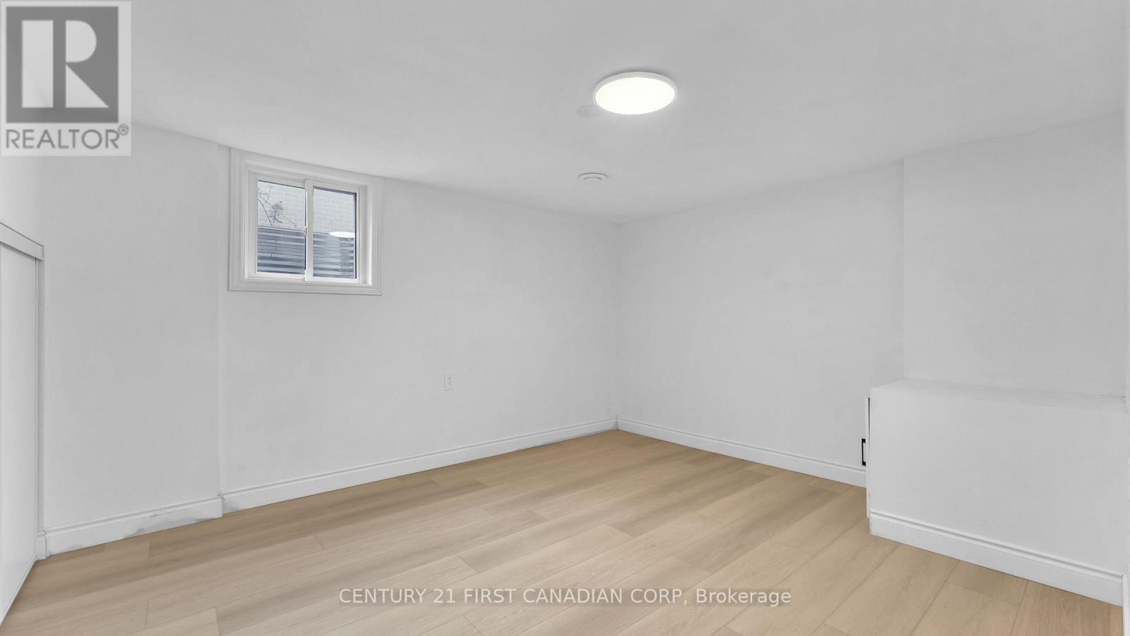 B - 48 Toulon Crescent, London East, Ontario  N5V 1J5 - Photo 11 - X12579130