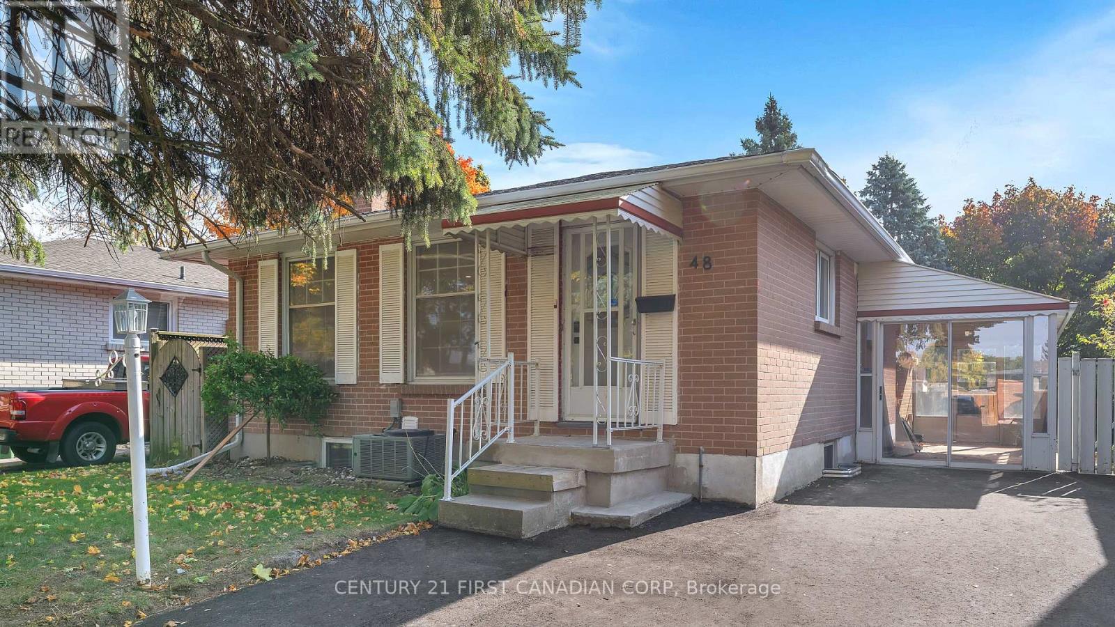 B - 48 Toulon Crescent, London East, Ontario  N5V 1J5 - Photo 2 - X12579130