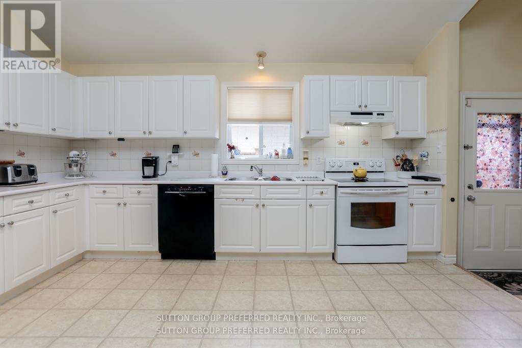 6657 Beattie Street, London South, Ontario  N6P 1T8 - Photo 11 - X12579178