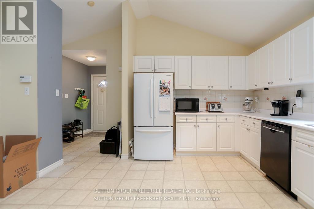 6657 Beattie Street, London South, Ontario  N6P 1T8 - Photo 14 - X12579178