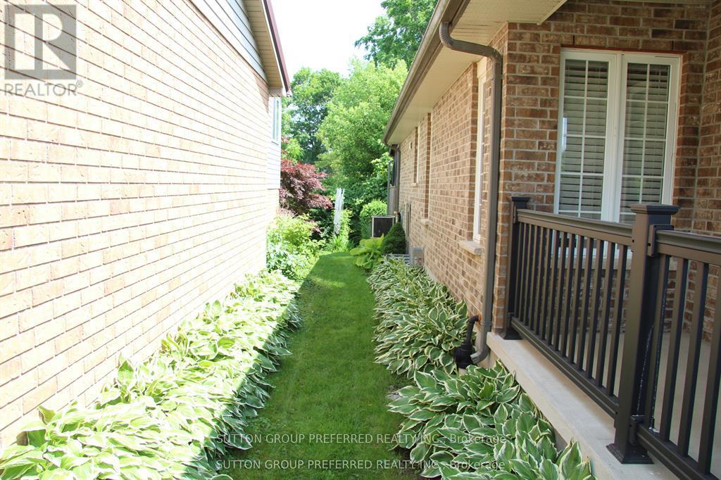 6657 Beattie Street, London South, Ontario  N6P 1T8 - Photo 4 - X12579178