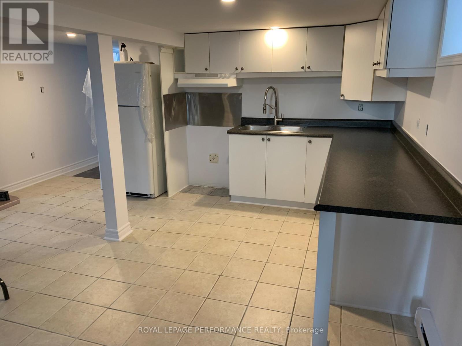 B - 645 St Isidore Street, Casselman, Ontario  K0A 1M0 - Photo 2 - X12579230