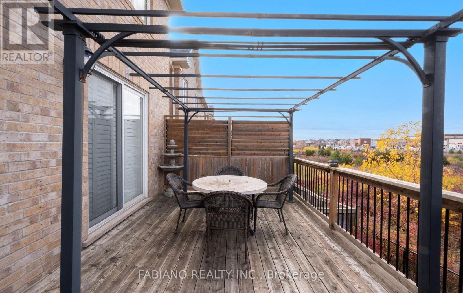 18 Birch Tree Trail, Brampton, Ontario  L6P 3M8 - Photo 11 - W12578930