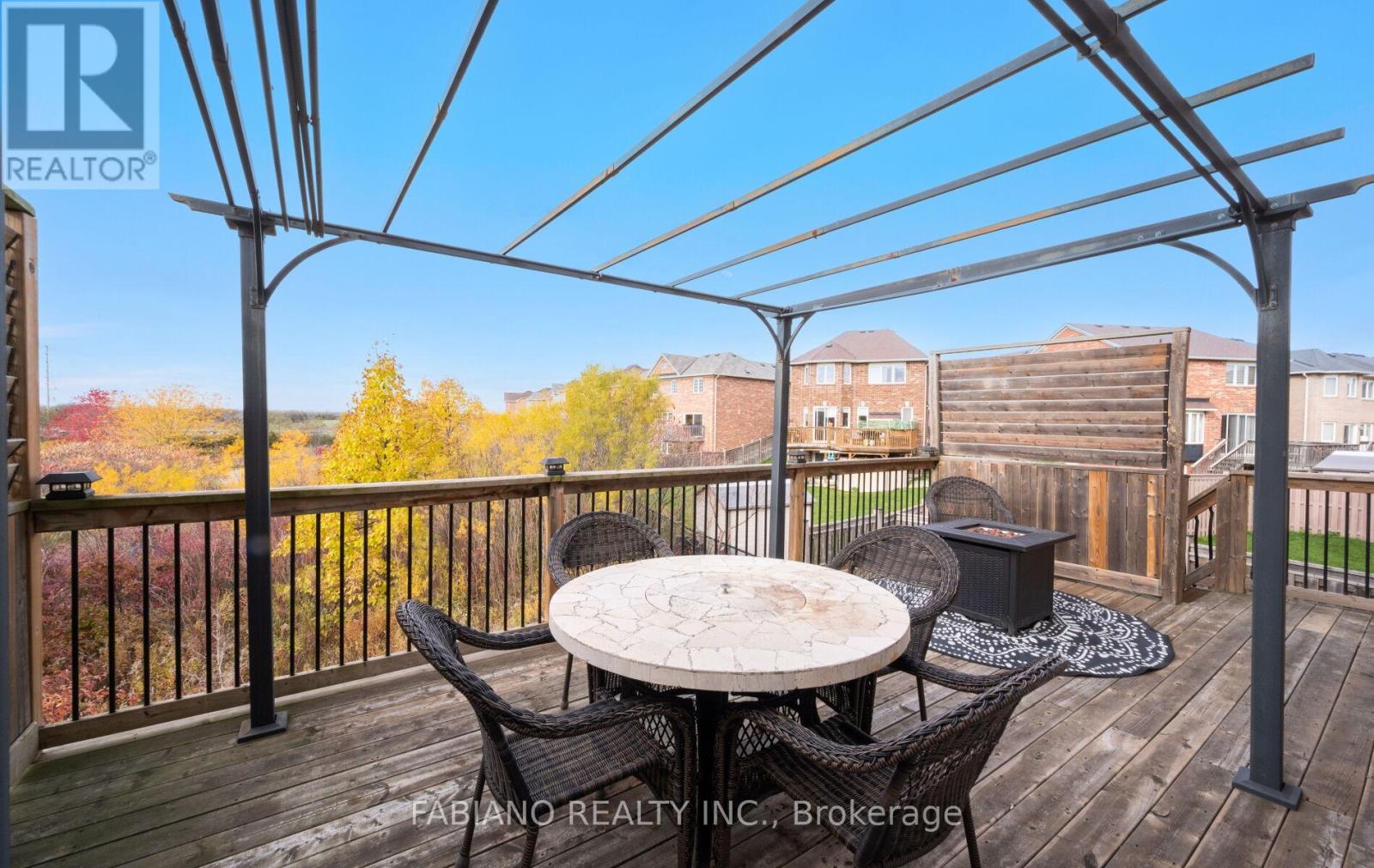 18 Birch Tree Trail, Brampton, Ontario  L6P 3M8 - Photo 12 - W12578930