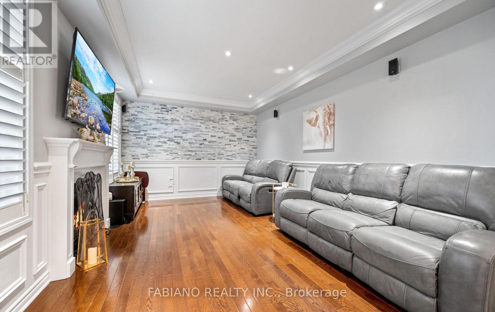 18 Birch Tree Trail, Brampton, Ontario  L6P 3M8 - Photo 15 - W12578930