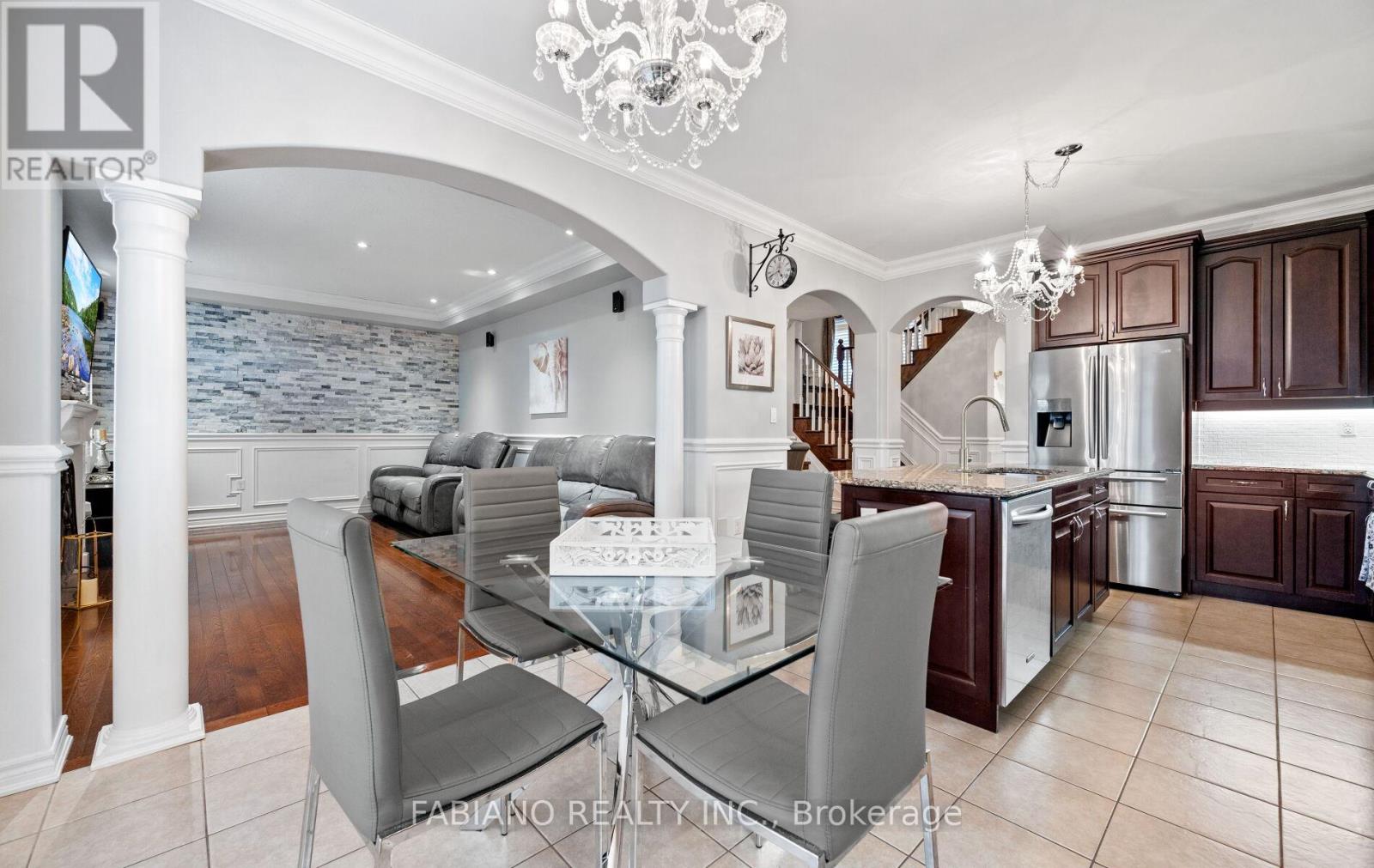 18 Birch Tree Trail, Brampton, Ontario  L6P 3M8 - Photo 17 - W12578930