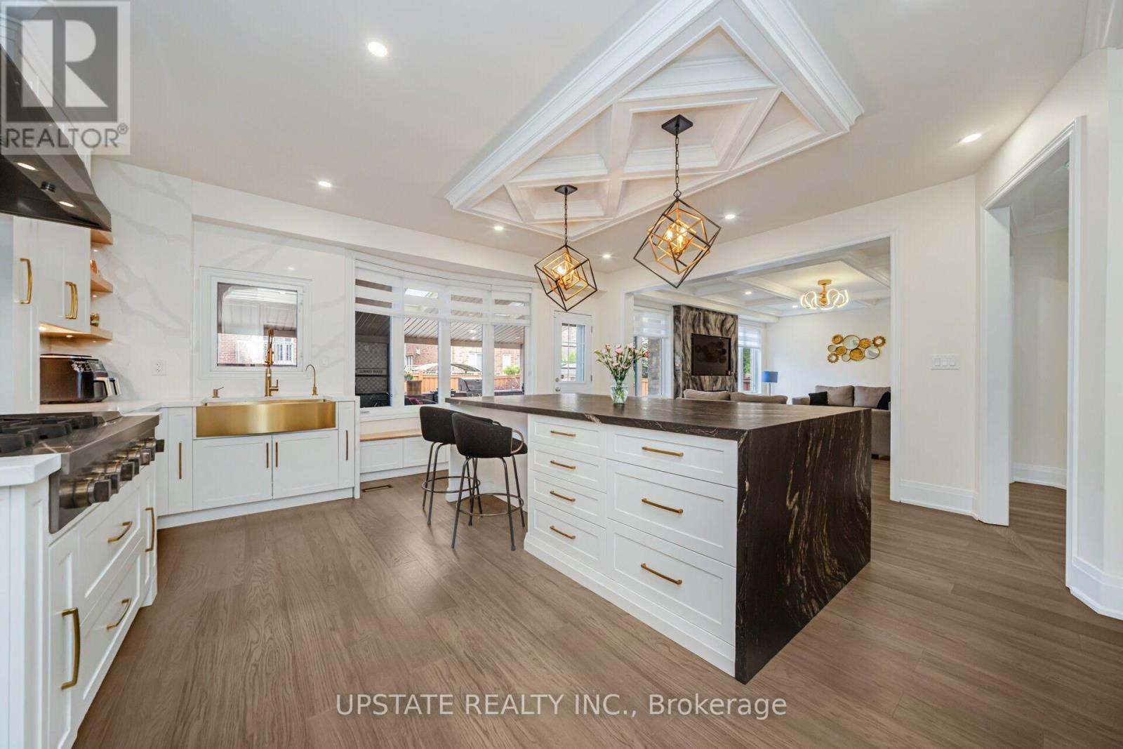 32 Cottonfield Circle, Caledon, Ontario  L7C 3M9 - Photo 12 - W12578932