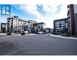 632 - 102 GROVEWOOD COMMON, Oakville, Ontario