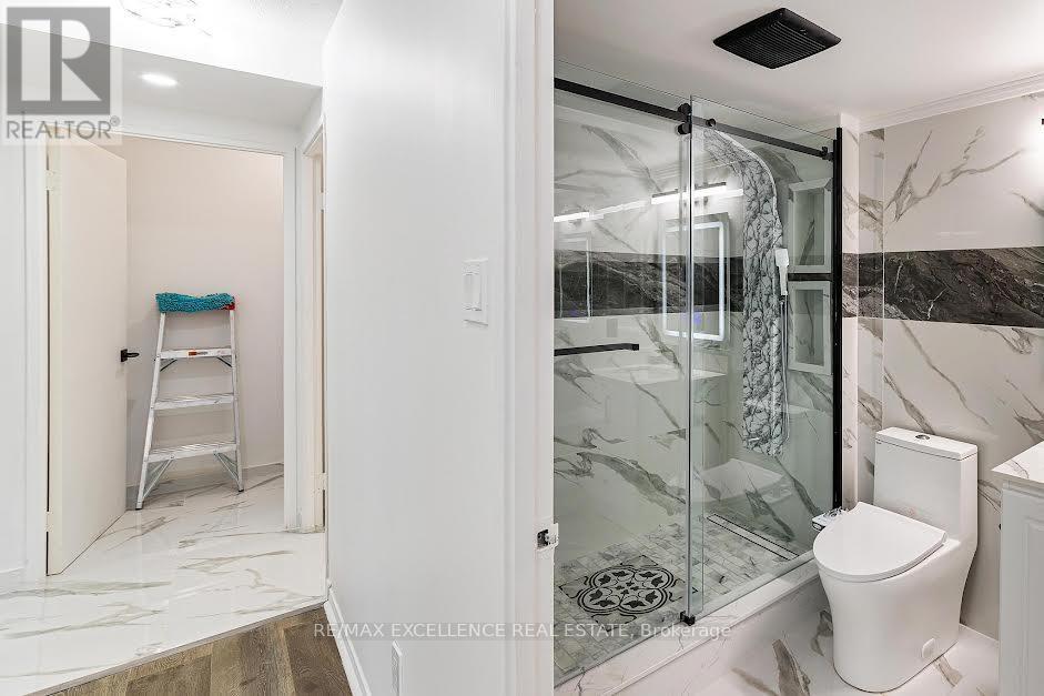 1913 - 115 Hillcrest Avenue, Mississauga, Ontario  L5B 3Y9 - Photo 21 - W12579060