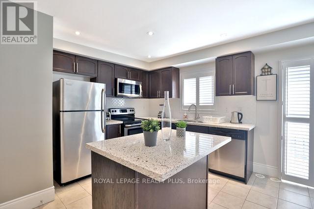 57 - 2179 Fiddlers Way, Oakville, Ontario  L6M 0L6 - Photo 8 - W12579112