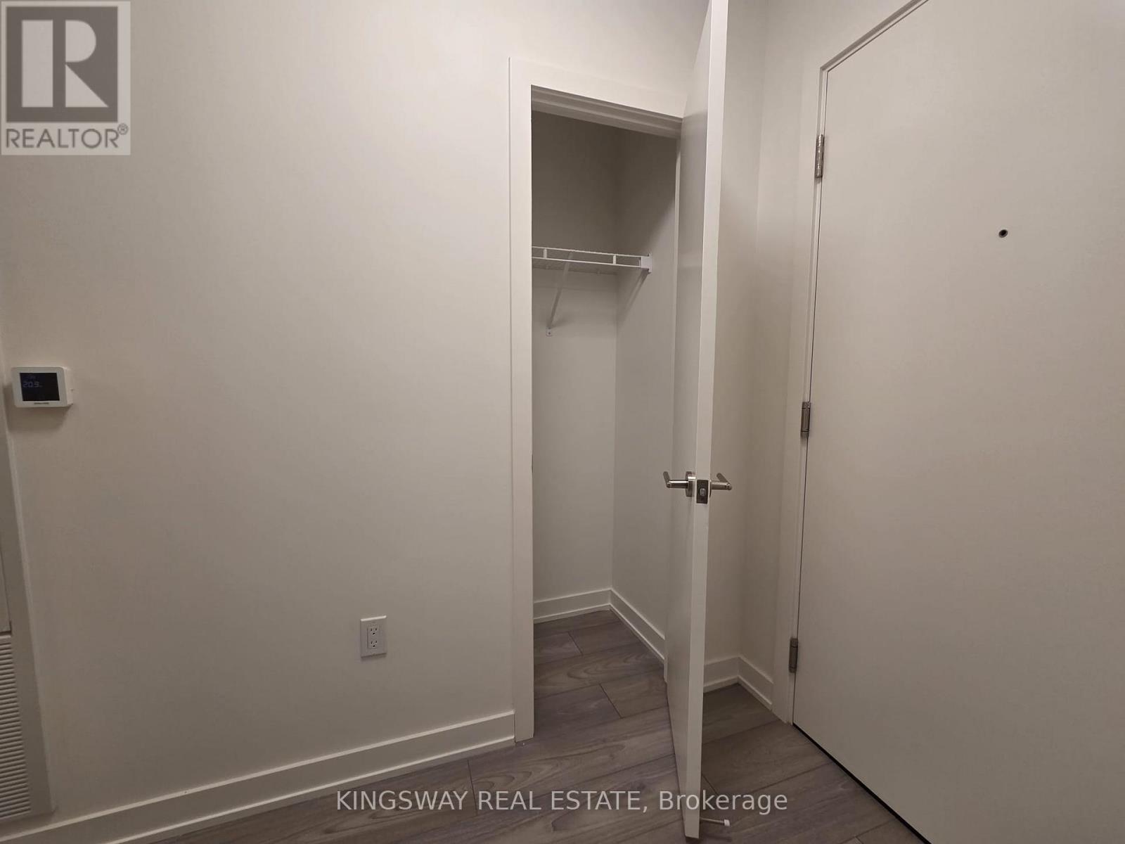 614 - 110 Broadway Avenue, Toronto, Ontario  M4P 1V7 - Photo 4 - C12566040